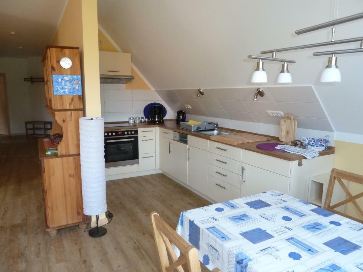 ווסטרו Ferienwohnung Thum מראה חיצוני תמונה